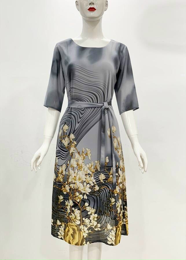 Đầm Suông Cổ Tròn In Hoa Trắng - DS18